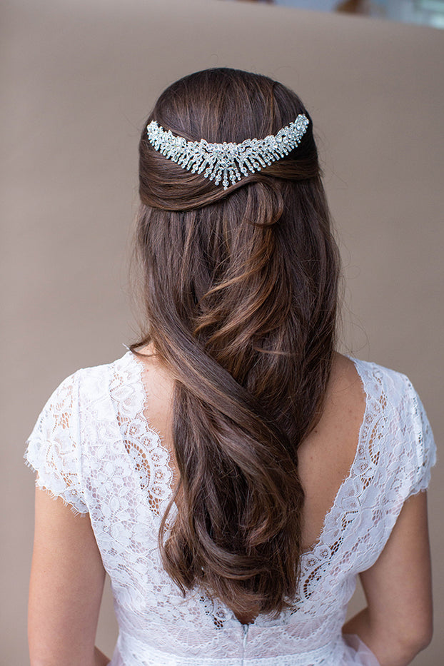 HESSA CROWN
