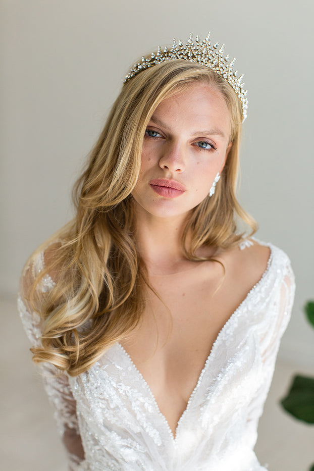 MATEA CROWN