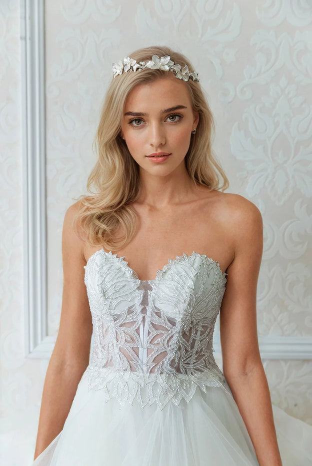 NOEMIE CROWN