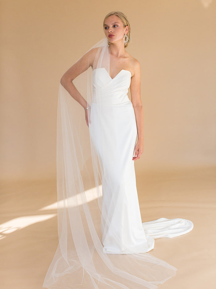 KORTNEY CHAPEL LENGTH PLAIN VEIL KORTNEY CHAPEL LENGTH PLAIN VEIL