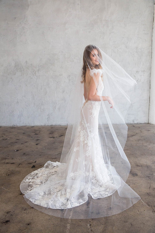 IMAN CATHEDRAL PLAIN VEIL WITH BLUSHER