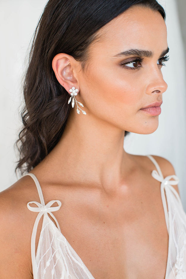 ABELLA EARRINGS