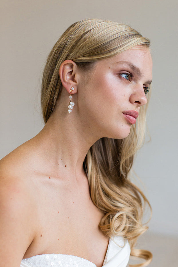NAPHELE EARRINGS