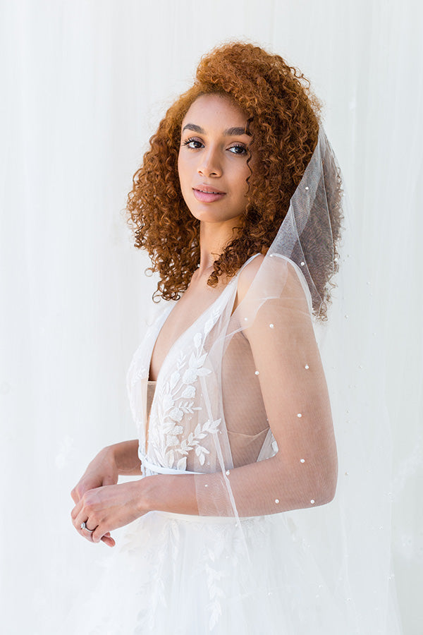 ALORA CATHEDRAL VEIL WITH SCATTERED PEARLS