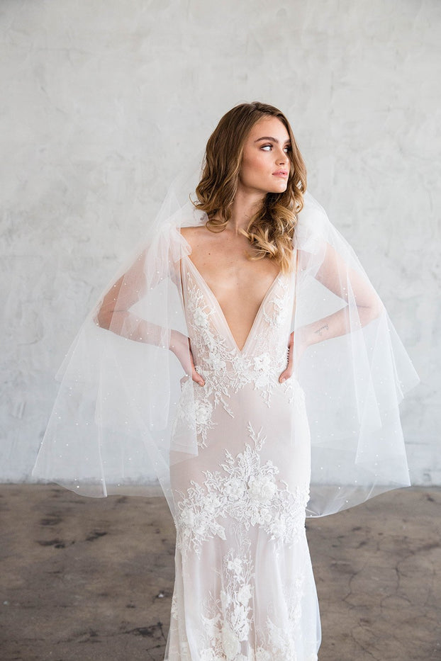 BLANCHE FINGERTIP VEIL WITH BLUSHER & SCATTERED PEARLS