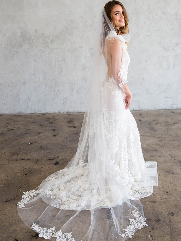 CADENCE CHAPEL VEIL - WITH SCATTERED LACE EDGE CADENCE CHAPEL VEIL - WITH SCATTERED LACE EDGE