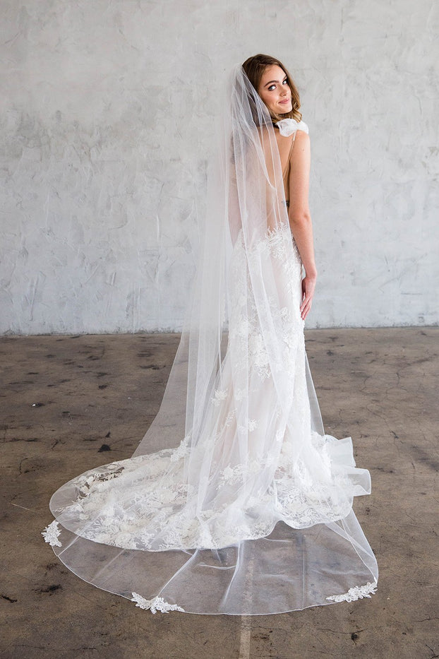 CHANE CHAPEL VEIL - WITH SCATTERED LACE EDGE