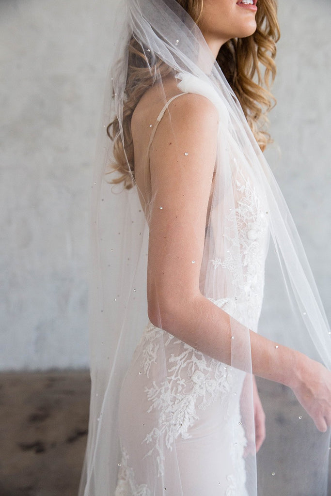 ESTEE CHAPEL VEIL - WITH SCATTERED CRYSTALS – Brides & Hairpins