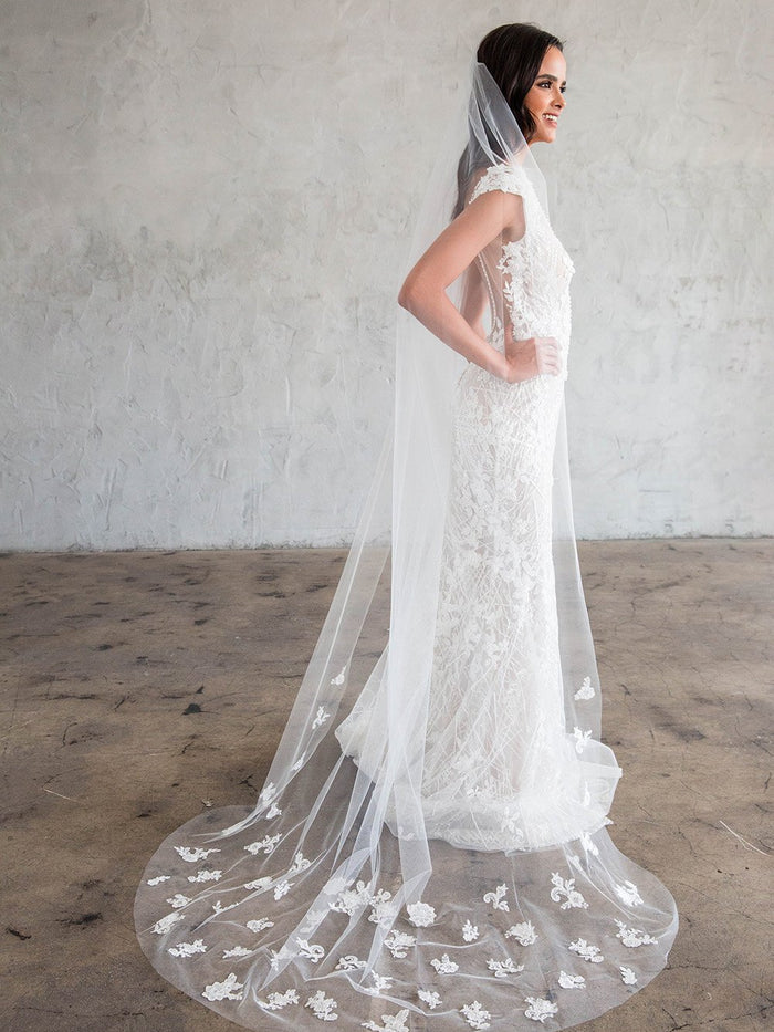 GENEVIA CHAPEL VEIL- SCATTERED LACE APPLIQUES GENEVIA CHAPEL VEIL- SCATTERED LACE APPLIQUES