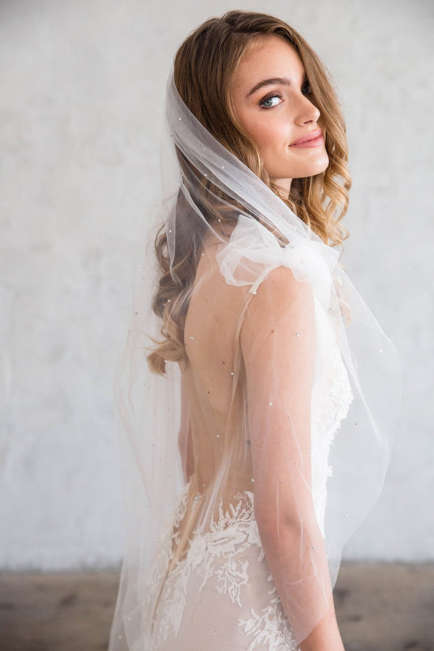 LEOLA FINGERTIP VEIL - WITH SCATTERED CRYSTALS