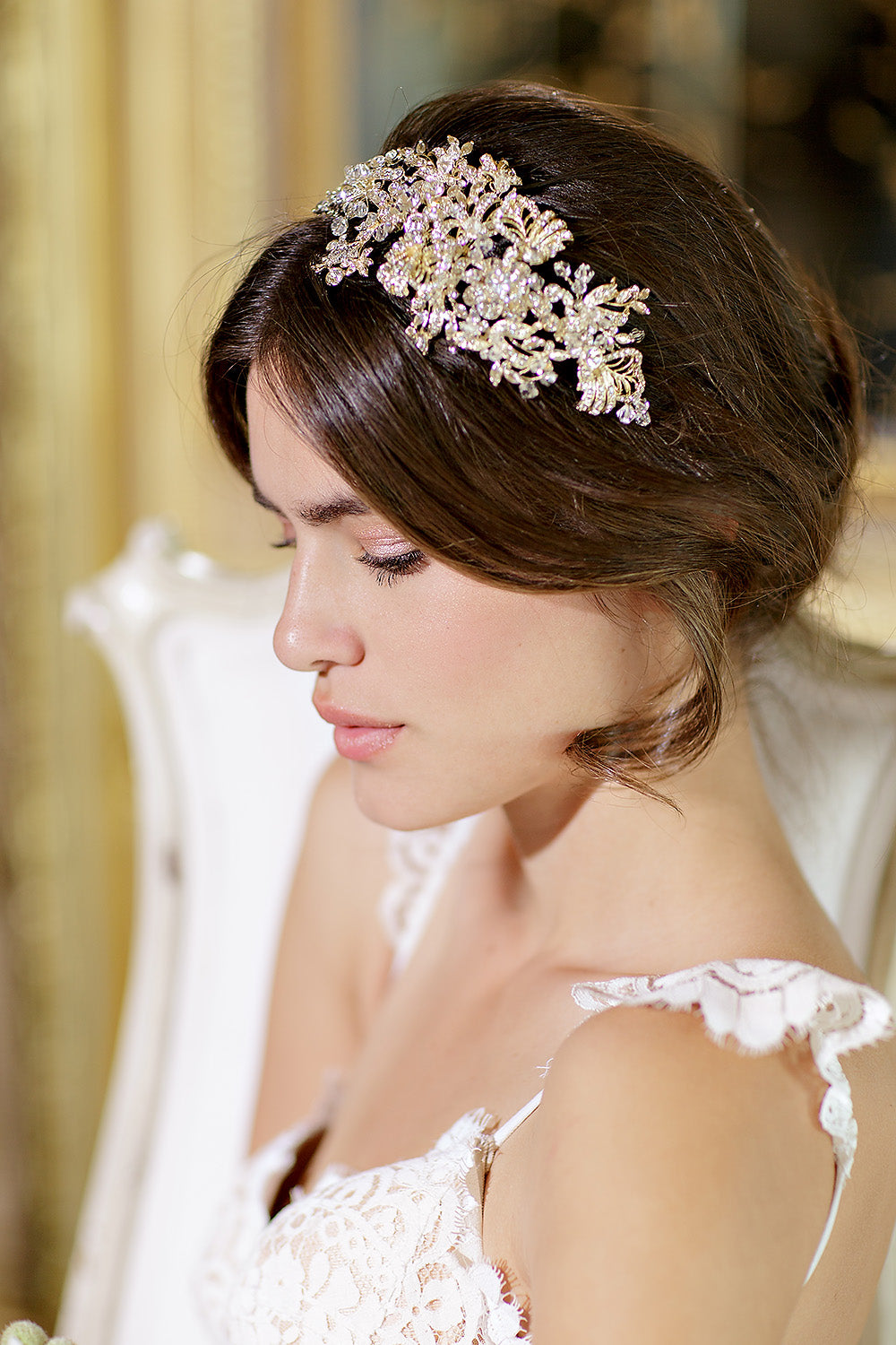 How to choose the right bridal hair accessory