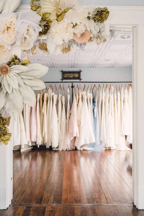 Tips for picking the perfect wedding dress