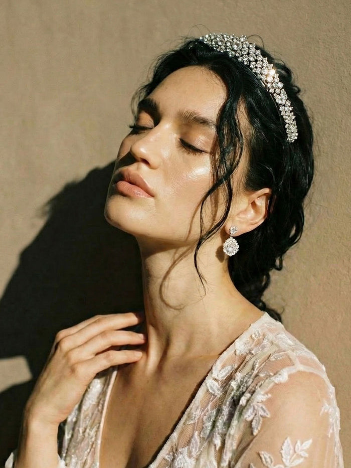 BASTINA CROWN