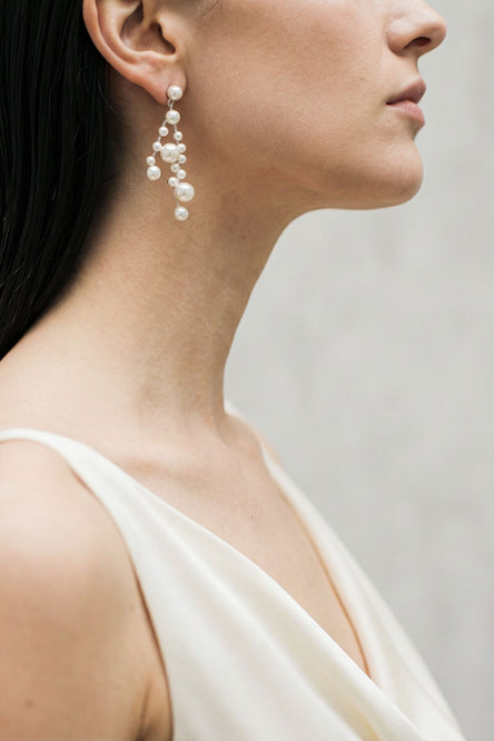 CALLA EARRINGS