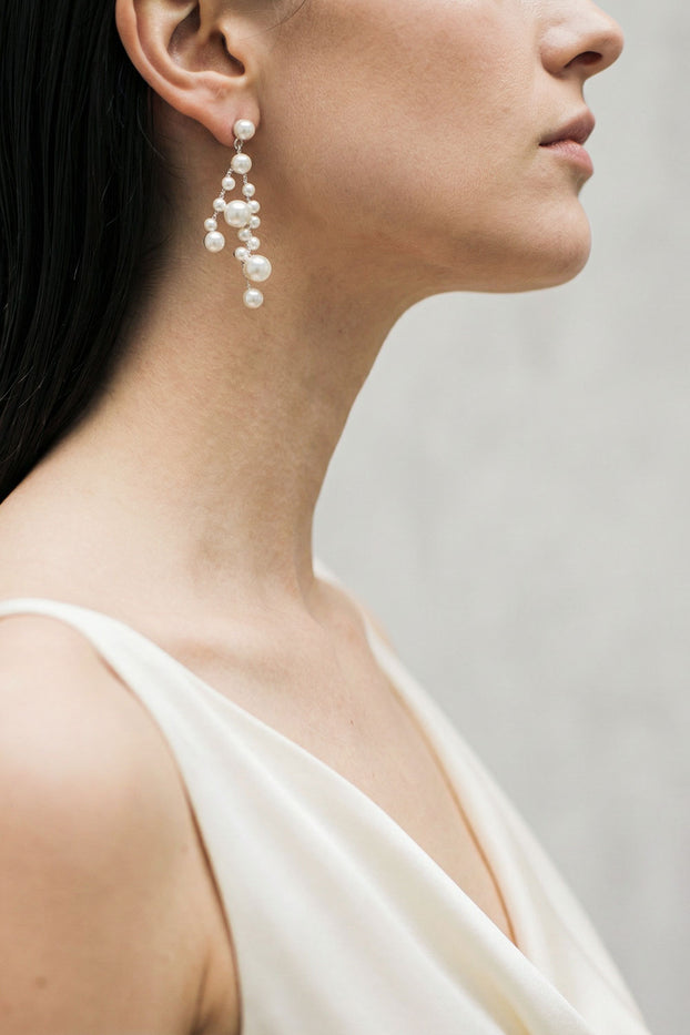 CALLA EARRINGS