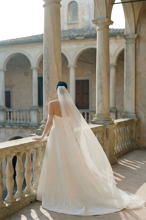 CHRISTINA CATHEDRAL PLAIN VEIL