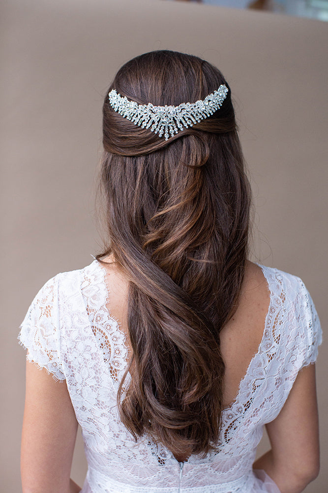 HESSA CROWN