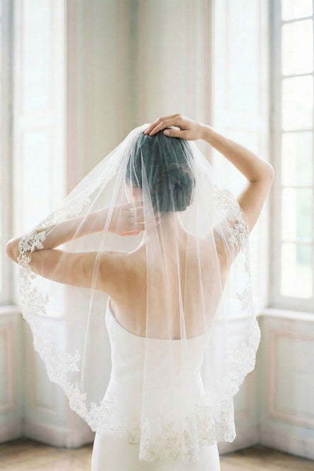 ELETA FINGERTIP & CATHEDRAL VEIL - LACE EDGE 16" FROM COMB