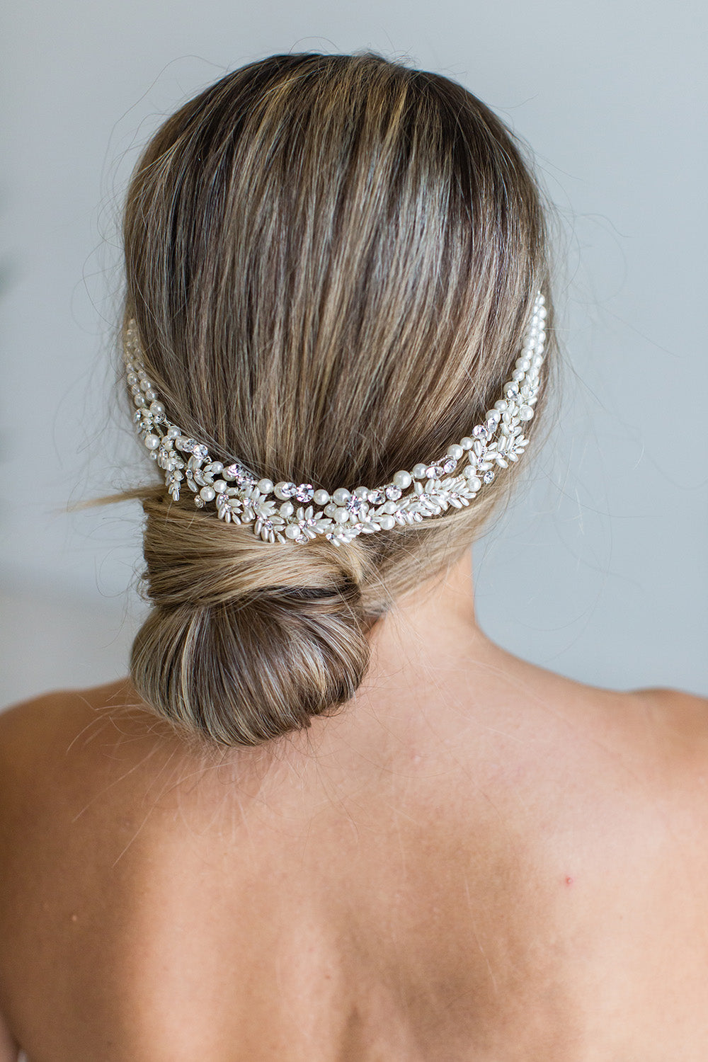 IRIYAH CROWN
