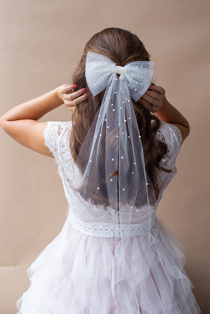 ALUMA PEARL BOW