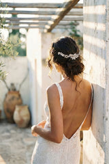 CHRISTINA CATHEDRAL PLAIN VEIL – Brides & Hairpins display picture 2