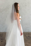EMERSON KNEE PLAIN VEIL WITH BLUSHER
