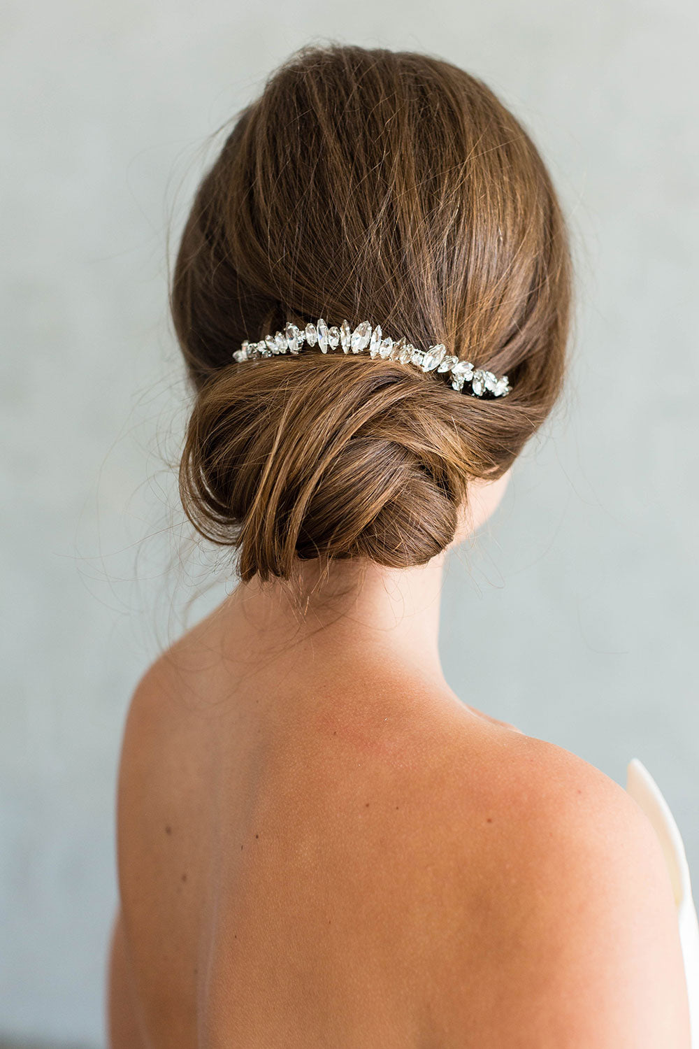 HARLOW CROWN