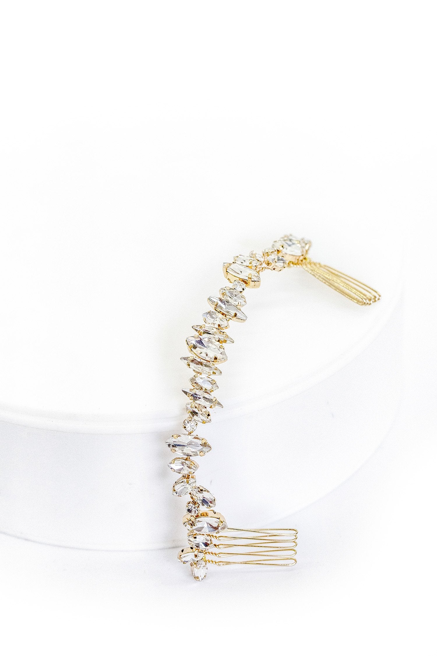 HARLOW CROWN