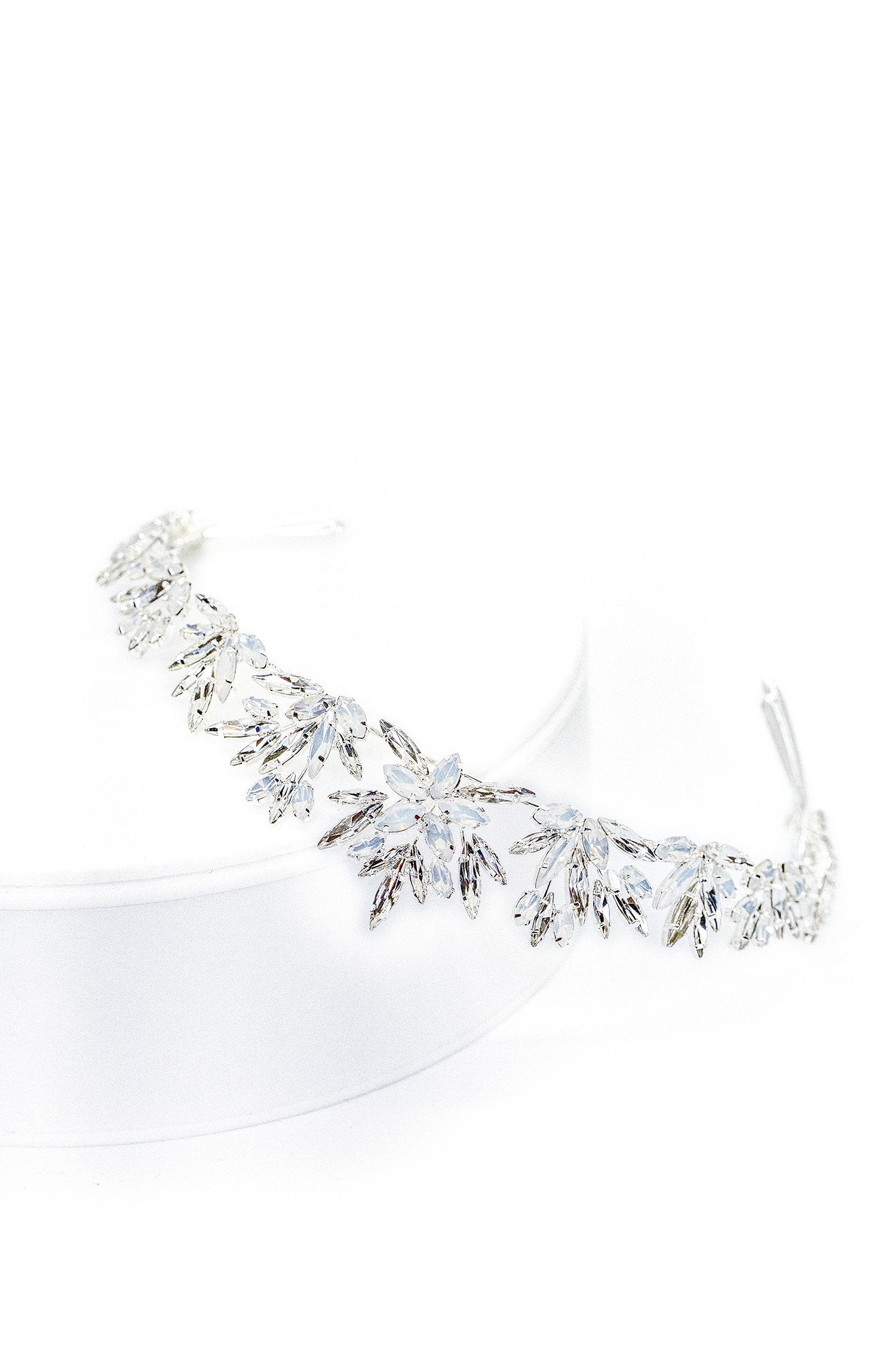 HONORA CROWN