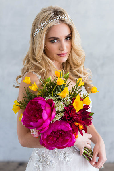 PARIS HALO – Brides & Hairpins