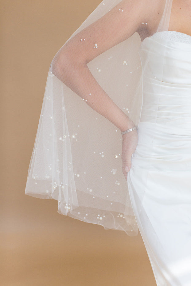 ILARIA FINGERTIP VEIL WITH LONG BLUSHER & SCATTERED PEARL CLUSTERS
