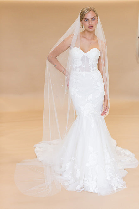 OTTILINE CATHEDRAL VEIL WITH CASCADING RAINDROP CRYSTALS