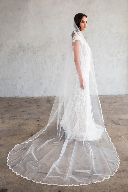 CYRILLE CATHEDRAL VEIL - SCALLOPED LACE 20" FROM COMB
