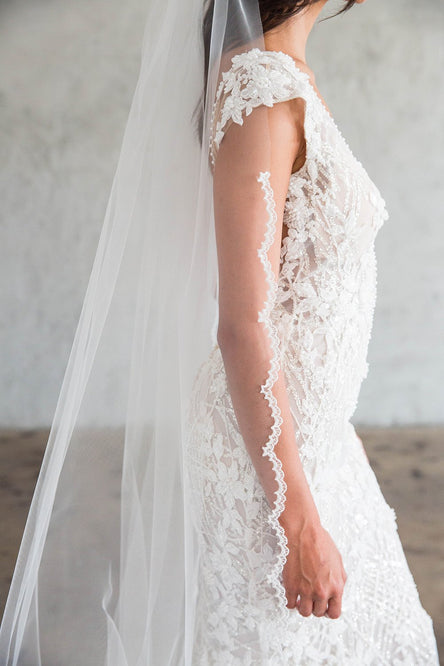 CYRILLE CATHEDRAL VEIL - SCALLOPED LACE 20" FROM COMB